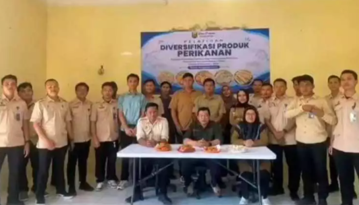 Dorong UMKM Tingkatkan Nilai Tambah dan Daya Saing, Diskan Sukabumi Gelar Pelatihan Diversifikasi Diversifikasi Produk Perikanan