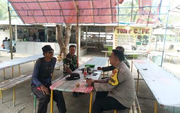 Bhabinkamtibmas Pulau Pari Sambang Warga Melalui Jakarta On The Spot, Sosialisasikan Layanan Polri 110