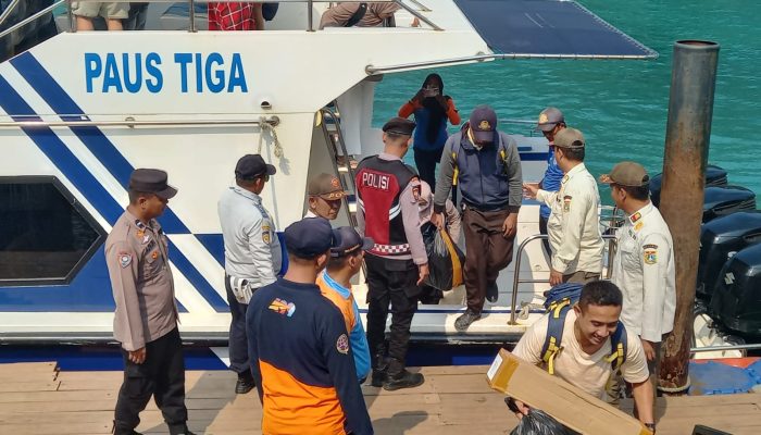 Jakarta On The Spot, Polres Kepulauan Seribu Kedepankan Pelayanan Humanis di Dermaga dan Sosialisasikan Layanan Polisi 110