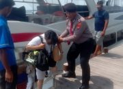 Jakarta On The Spot, Polres Kepulauan Seribu Perkuat Pelayanan Humanis di Dermaga Melalui Bantuan Penumpang dan Sosialisasi Layanan Polisi 110