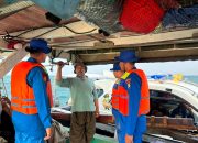 Jakarta On The Spot, Satpolairud Polres Kepulauan Seribu Sambangi Nelayan, Perkuat Kamtibmas dan Sosialisasikan Layanan Polisi 110