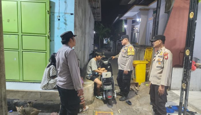 Jakarta On The Spot Dini Hari, Polsek Kepulauan Seribu Utara Gencarkan Sosialisasi Layanan Polisi 110