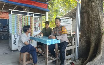 Bhabinkamtibmas Pulau Pari Sambang Warga Lewat Jakarta On The Spot, Sosialisasikan Layanan Polri 110