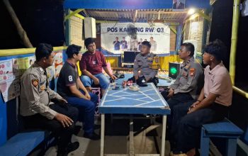 Patroli Malam Jakarta On The Spot, Polsek Kepulauan Seribu Selatan Bangun Kesadaran Warga Manfaatkan Layanan Polisi 110