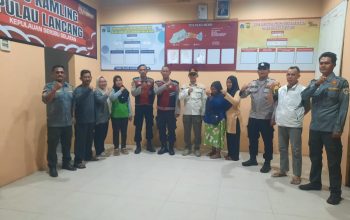 Patroli Malam Jakarta On The Spot, Polsek Kepulauan Seribu Selatan Ajak Warga Kenali Manfaat Layanan Polisi 110