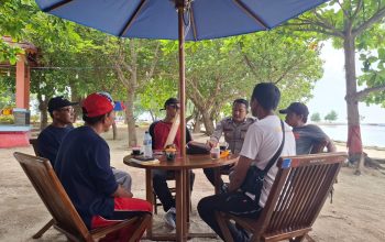 Bhabinkamtibmas Pulau Tidung Sambang Warga Lewat Jakarta On The Spot, Sosialisasikan Layanan Polri 110