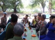 Kapolres Kepulauan Seribu Sambangi Pulau Lancang Lewat Jumat Curhat, Dorong Warga Aktif Jaga Keamanan Lingkungan