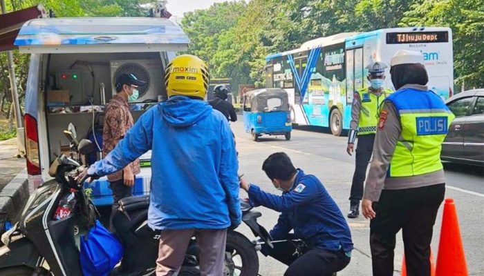 Sudin LH Jakarta Utara Gelar Uji Emisi di Kelapa Gading Dapati 19 Kendaraan Gas Buangnya Berlebih