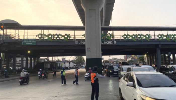 Lalin di Jl Raya Bekasi dan Cakung Cilincing Kembali Terurai