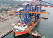IPC TPK Panjang Perbesar Kapasitas Bongkar Muat dengan QCC Post Panamax