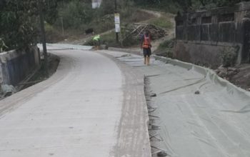 Dinas PU Sukabumi Betonisasi Jalan Babakan–Cipeundeuy Gunungguruh untuk Tingkatkan Akses Warga