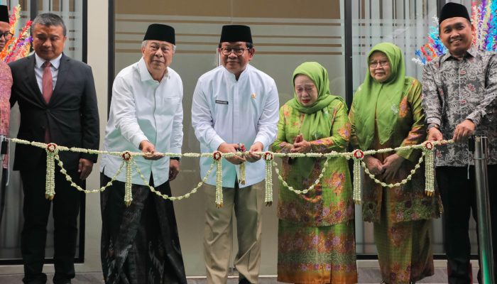 Gubernur Pramono Anung Resmikan Gedung Sekretariat PW Muslimat NU Provinsi DKI Jakarta.