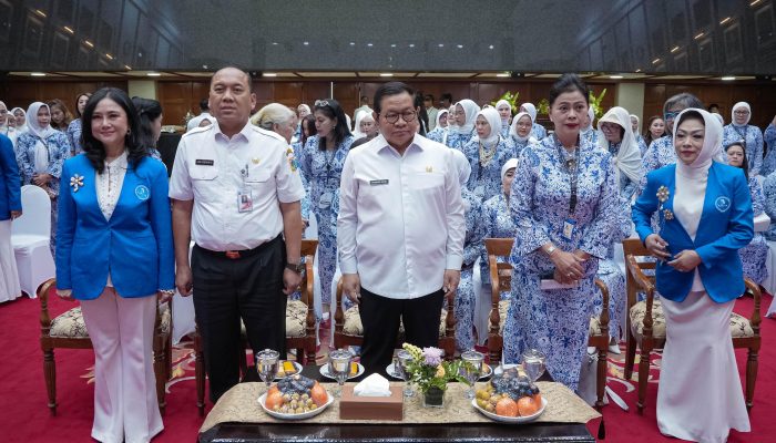 Buka Rakerda DPD IWAPI DKI, Gubernur Pramono Ajak Perkuat Kolaborasi Dorong Ekonomi Jakarta