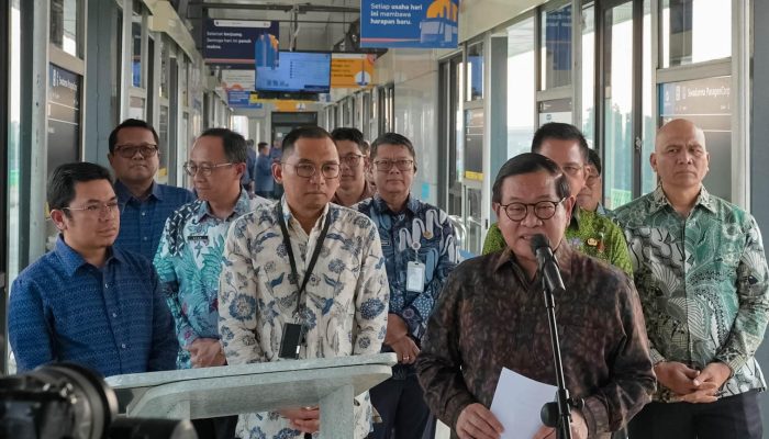 Gubernur Pramono Resmikan Halte Swadarma ParagonCorp, Perkuat Kolaborasi Wujudkan Jakarta Kota Global