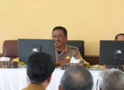 Bupati Sukabumi H Asep Japar saat Peluncuran Logo Hari Jadi Kabupaten Sukabumi Mengangkat Kepariwisataan dan Pertanian