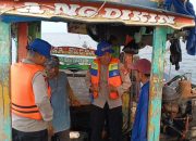 Jakarta On The Spot, Satpolairud Polres Kepulauan Seribu Sambangi Penjaga Pulau dan Sosialisasikan Layanan Polisi 110