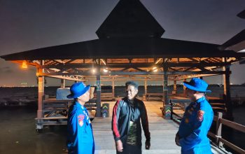 Jakarta On The Spot, Patroli Malam Laut Satpolairud Sambangi Penjaga Pulau dan Sosialisasikan Layanan Polisi 110