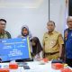 Sekda Uus Saksikan Penyerahan Santunan dan Gelar Anumerta bagi Petugas Damkar yang Gugur Saat Bertugas