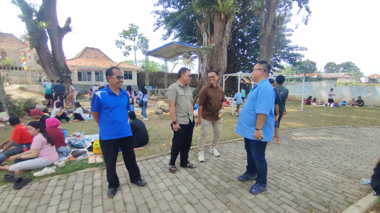 Wisatawan membludak akibat potongan harga tiket masuk di wisata cimelati