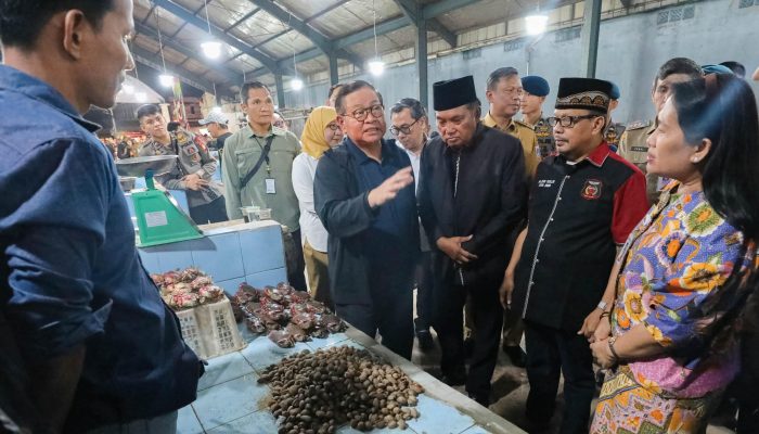 Pemprov DKI Jakarta Relokasi 614 PKL Kramat Jati, Gratiskan Enam Bulan Retribusi