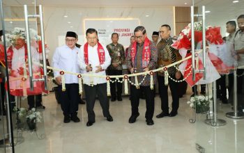 Tingkatkan Layanan Darah dan Kemanusiaan, Gubernur Pramono Resmikan Gedung Baru PMI DKI Jakarta