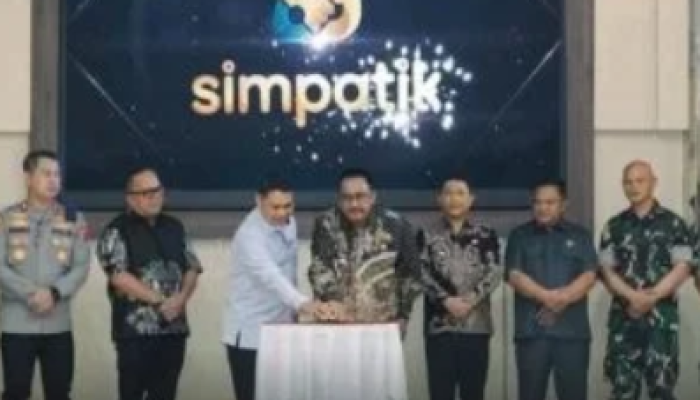 KPK RI Hibahkan Aset Barang Rampasan Negara ke Pemkab Sukabumi, Ketua DPRD Budi Azhar Hadir Saksikan