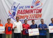Sambut Hari Jadi Ke-13, IPC TPK Gelar Kompetisi Bulu Tangkis Bersama Pengguna Jasa